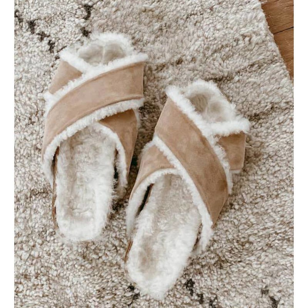 NEW Jenni Kayne Genuine Shearling Lined Crossover Open Toe Slide Sandals US 7
